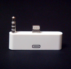 30 Pin to 8 Pin adapter converter dock support